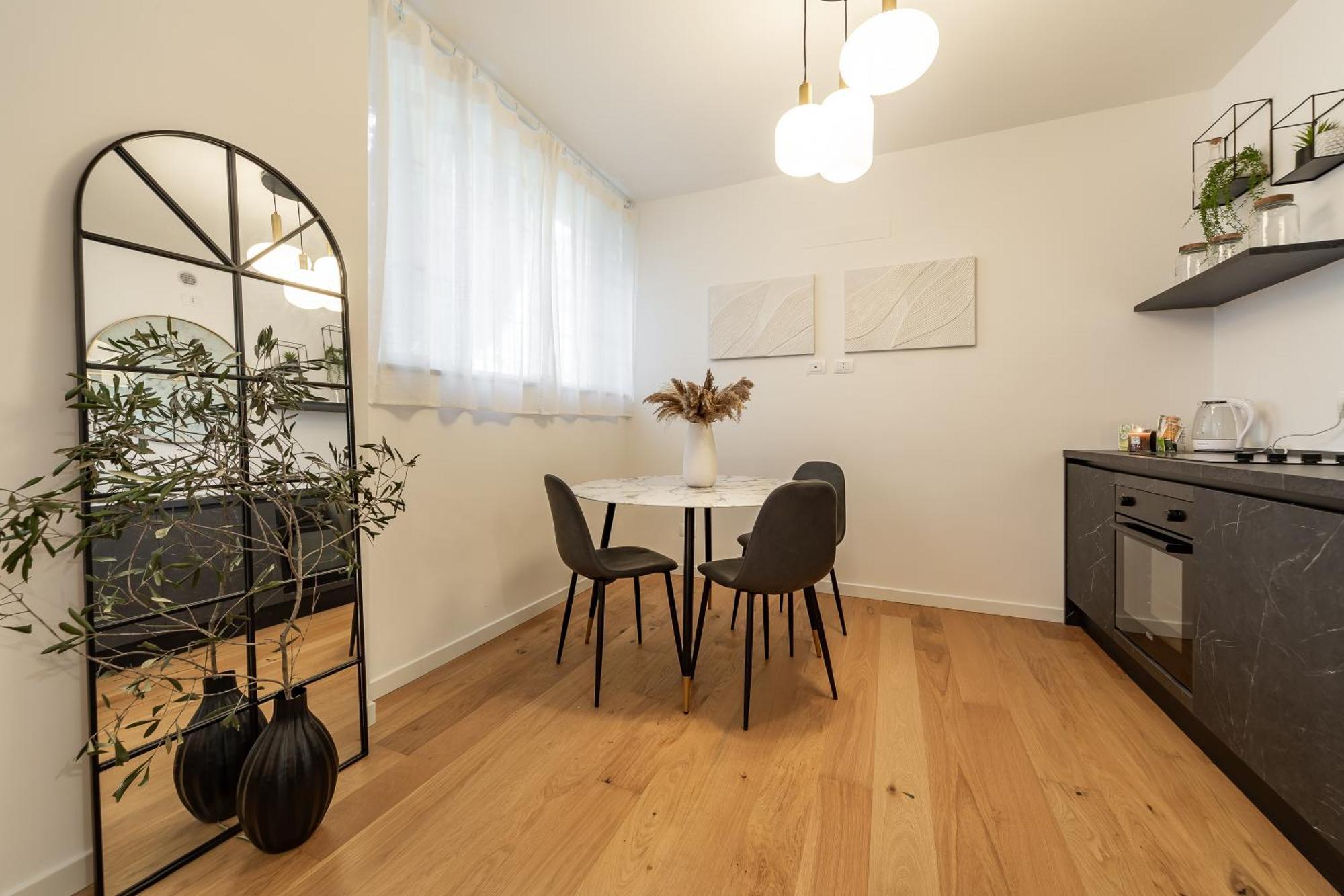 45Royal Stylish House Milan City Center Екстериор снимка
